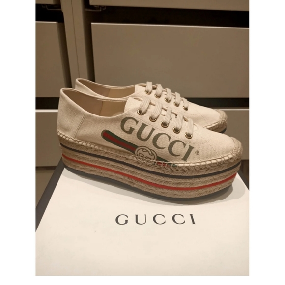 Gucci - Picture 7 of 11